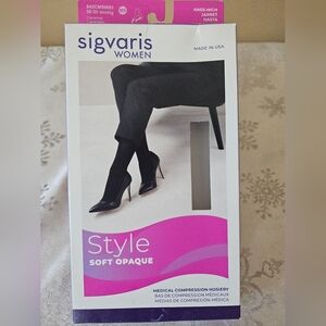 Sigvaris Women's Soft Opaque Knee High 20-30 mmHg Carmel SZ MS NWT